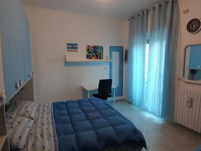 Dream House Toti - Near Railway Station Renewed Apartamento