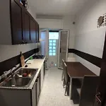 Dream House Toti - Near Railway Station Renewed דירה בארי