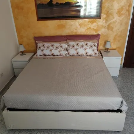 Dream House Toti - Near Railway Station Renewed Apartamento *