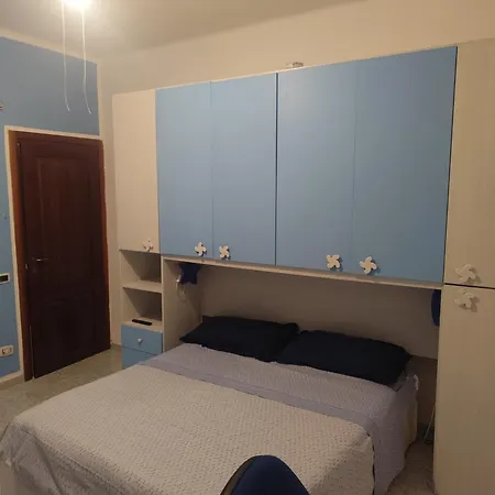 Dream House Toti - Near Railway Station Renewed Apartament Bari