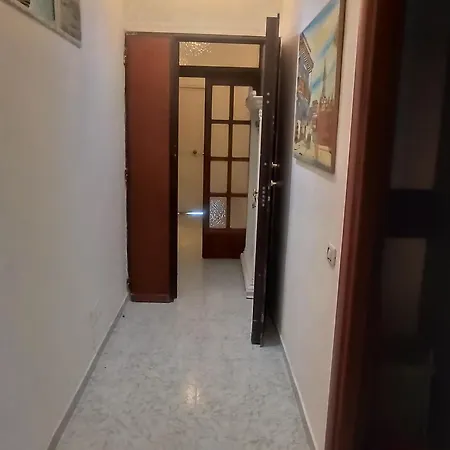 아파트 Dream House Toti - Near Railway Station Renewed *